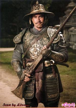 纳黎萱