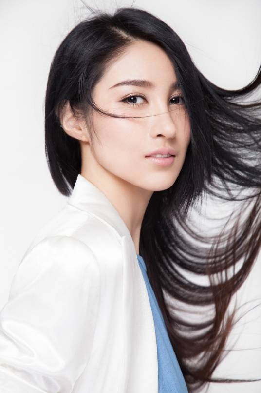 姜雯（中国内地女演员、歌手）