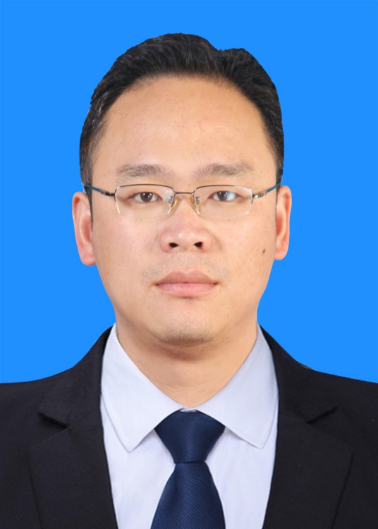 陈光华（贵州省遵义市新蒲新区管委会原副主任）
