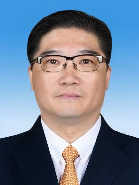 郑宏（上海市虹口区委原常委、统战部部长）