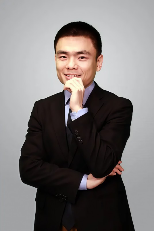 徐德智(中央电视台驻联合国记者)
