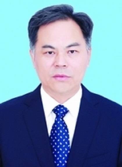 沈志华(浙江省湖州市人大常委会原副主任)