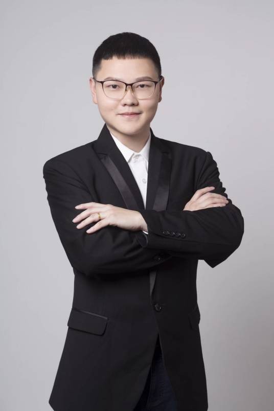 雷鸣（江西广播电视台节目主持人）