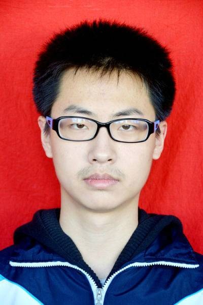 杨正宇(2015年内蒙理科状元)