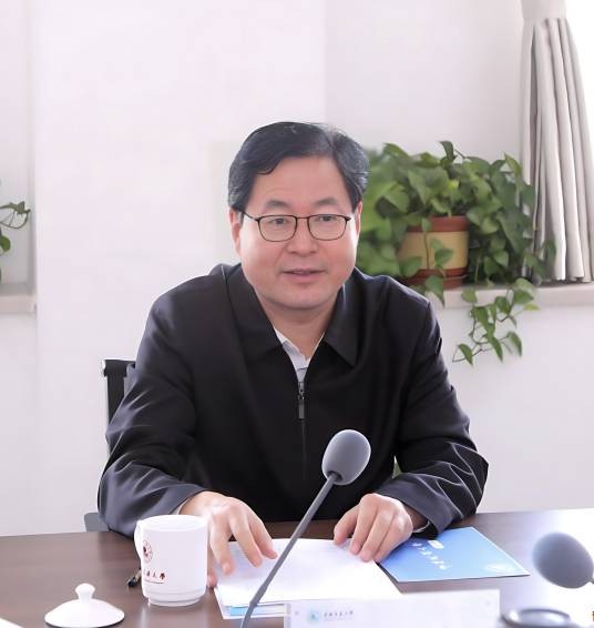 王志忠（青海省政协港澳台侨和外事委员会主任）