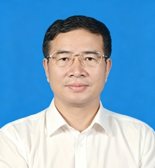 沈健（贵州省人大农业与农村委员会原副主任委员）