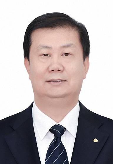 董群（中央纪委国家监委驻中国联通纪检监察组组长，中国联合网络通信集团有限公司党组成员）