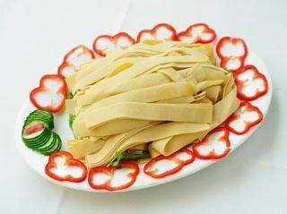干豆腐的热量是多少？急求！