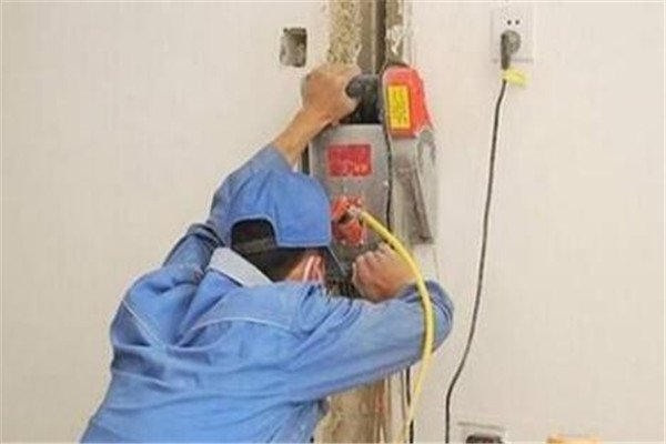 水电工这个行业你觉得会有发展前途吗？