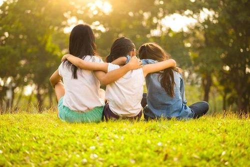 为什么说“恋爱中的女人智商基本为零”？