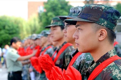 大专学生如何应征入伍