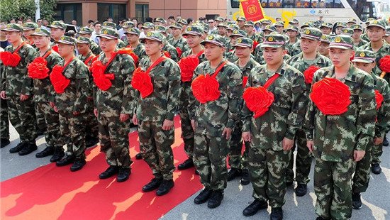 大专生毕业去当兵有前途吗