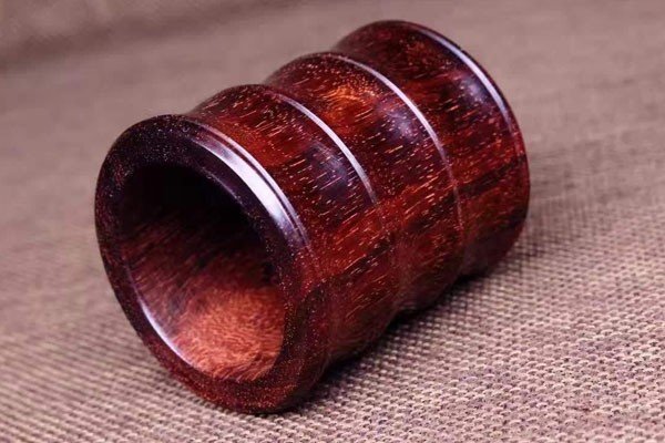 真正的小叶紫檀价格大概是多少?
