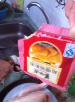 用微波炉烤鸡用不用锡纸?