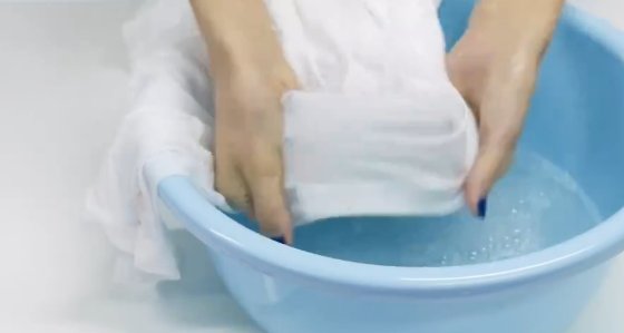 白醋可以解决衣服染色