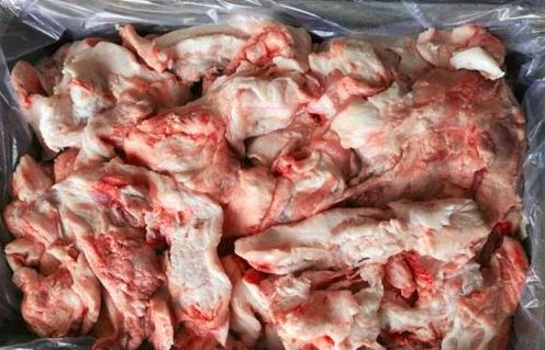 猪脖子那块肉为什么又称槽头肉呢？