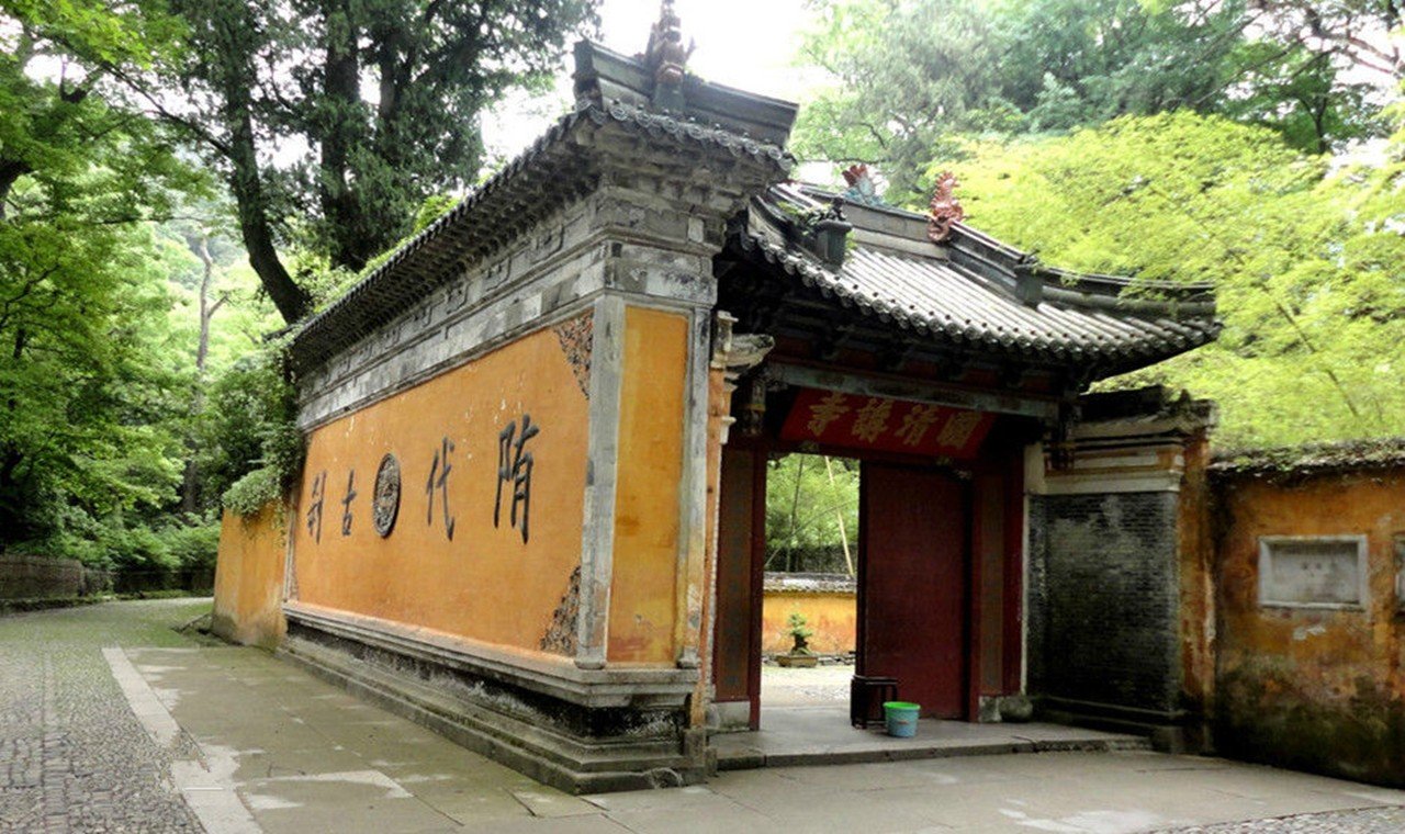 中国四大名寺庙是哪四大