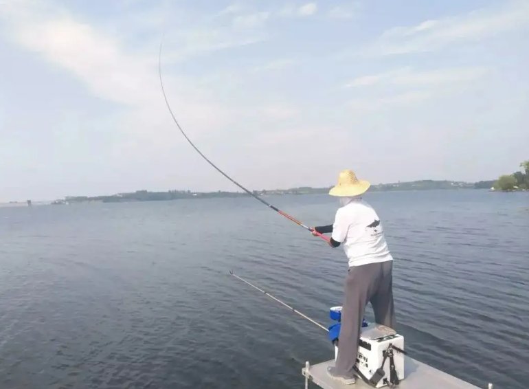 打浮是什么意思