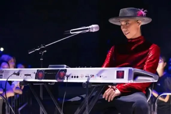 黄贯中不舍Ricky淘汰,他们之间的关系怎么样?