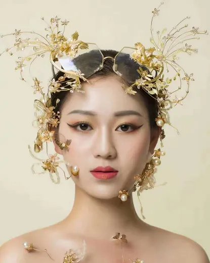 现在学化妆