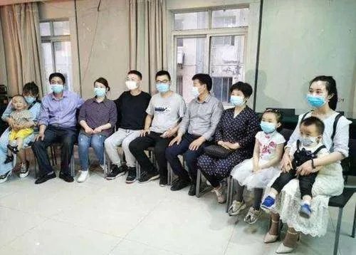 错换人生28年当事人索赔273万的做法合理吗？