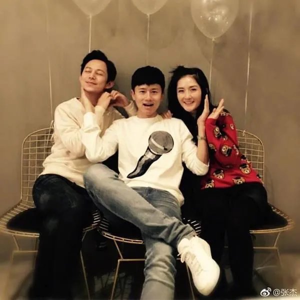 如何看待张杰终于回应与谢娜之间的矛盾的事件?