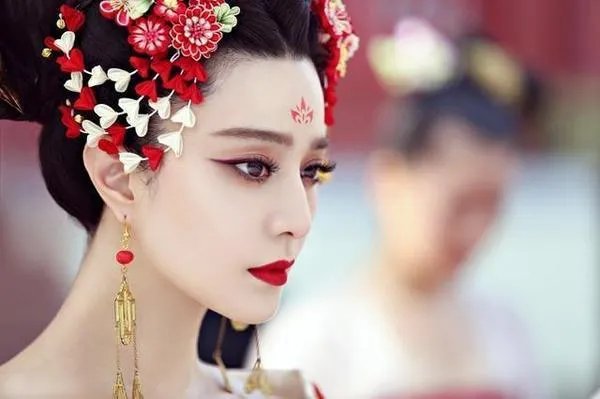 亚洲公认的第一美女是谁？