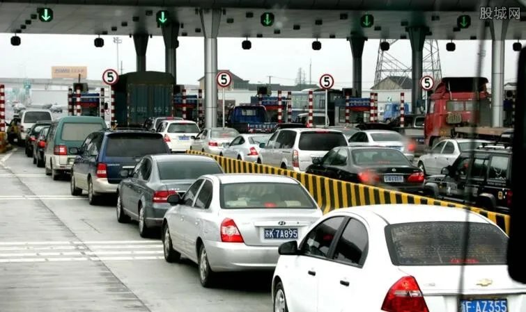 1.49亿人次出游 这个城市的游客人均旅游消费最高