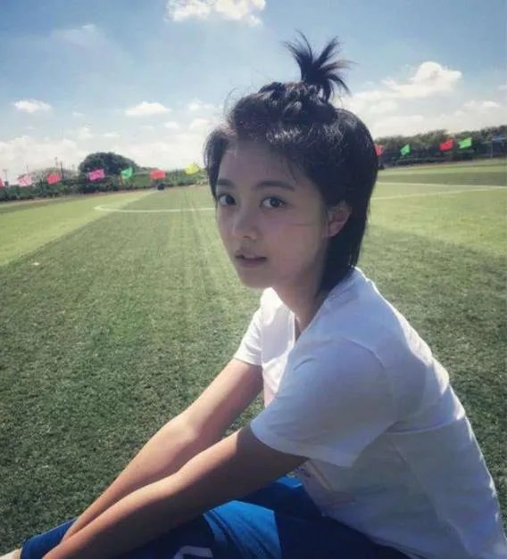 赵今麦个人资料及年龄:赵今麦的感情经历揭秘