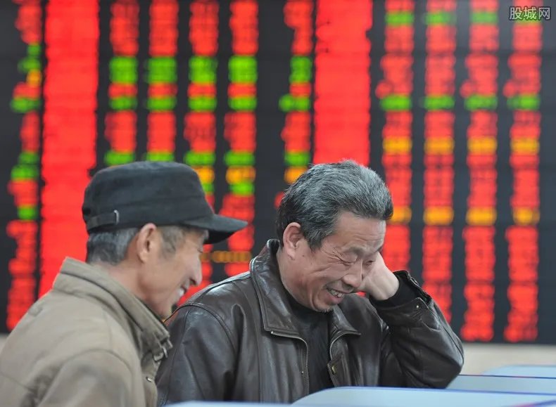 少年的你票房13亿 A股公司具体可以分到多少