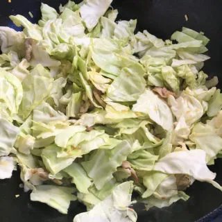 家常手撕包菜