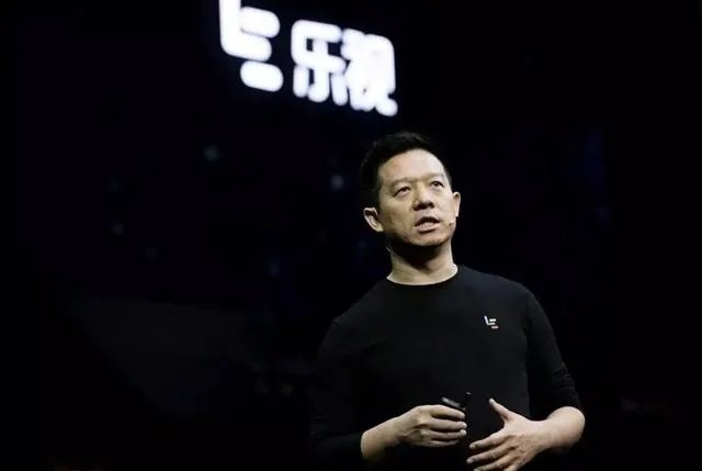 贾跃亭说自己暂时不会回国，并且否认购买巨额信托，巨额信托到底是真是假？