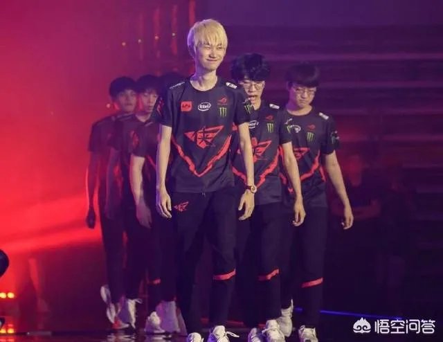 RW已经官宣Smlz离队，如何评价司马老贼在RW这一年的表现？