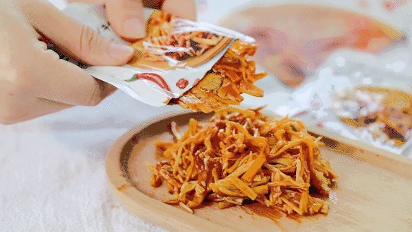 超解馋！10元低卡零食清单，没想到名创优品这么好吃！