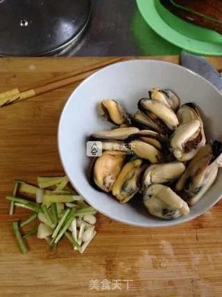 韭菜炒淡菜