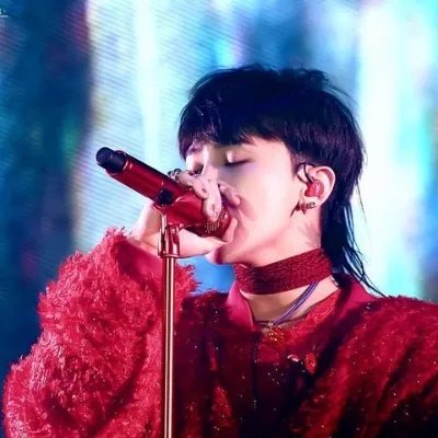 权志龙为姐夫应援，请客剧组送咖啡车，网友:想和GD当一家人