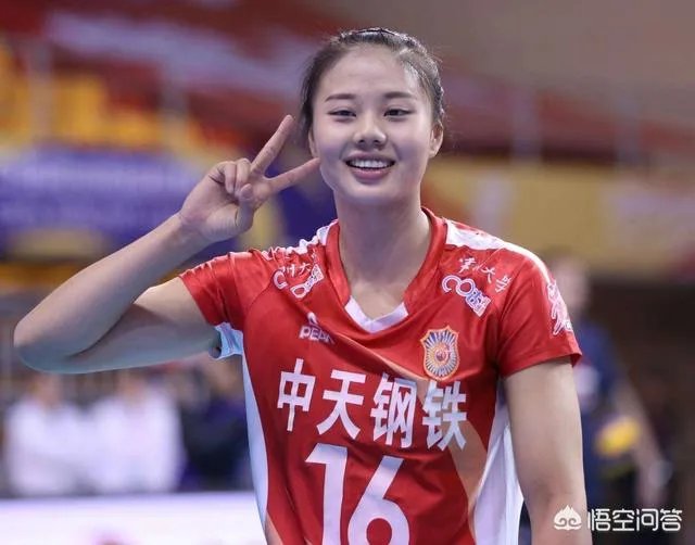 心善人美,中国女排龚翔宇默默资助贫困学生三年,获球迷称赞,如何评价?