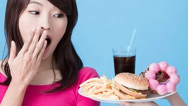 植物油烧菜会产生致癌物质?揭露食用油七大谎言