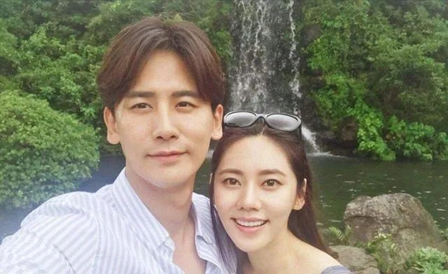 秋瓷炫下跪求婚于晓光,神仙爱情是不是真的?