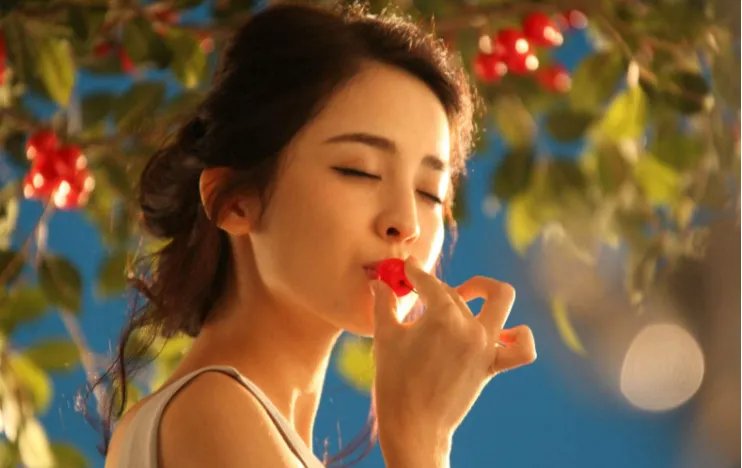 对于娜扎说的身高160体重80公斤算胖你持什么看法?