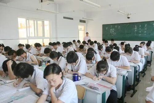 2020年高考分数线会是多少呢？