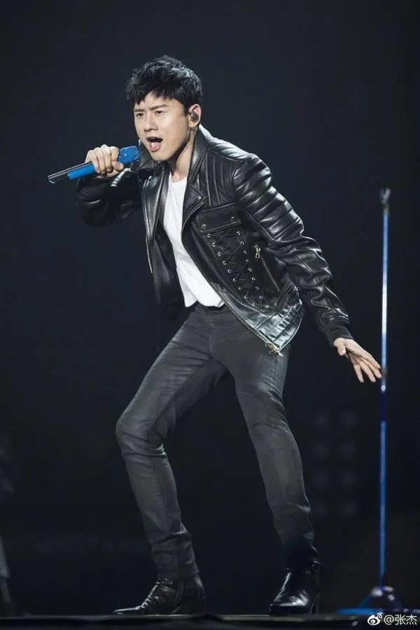 如何看待张杰终于回应与谢娜之间的矛盾的事件?