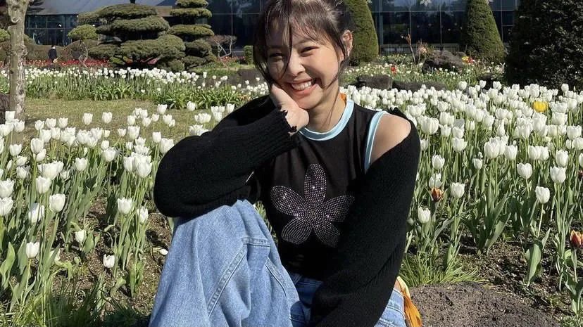 Jennie春游照很惊艳,为何明星拍的照片都很好看呢?