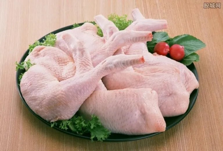 生鸡肉从盘中逃走 餐厅鸡肉逃走专家解释来了！