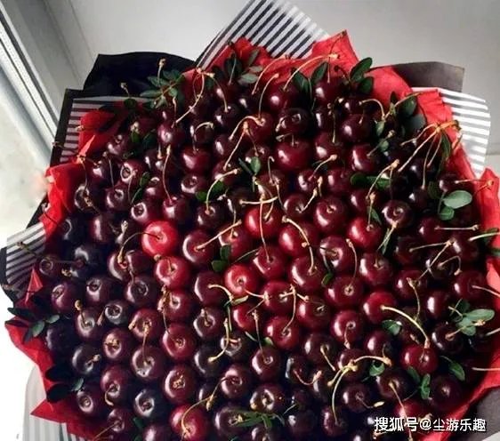 Delafee|“抠门男生不愿送女友”的零食,哈根达斯不算贵,你都收过哪些?