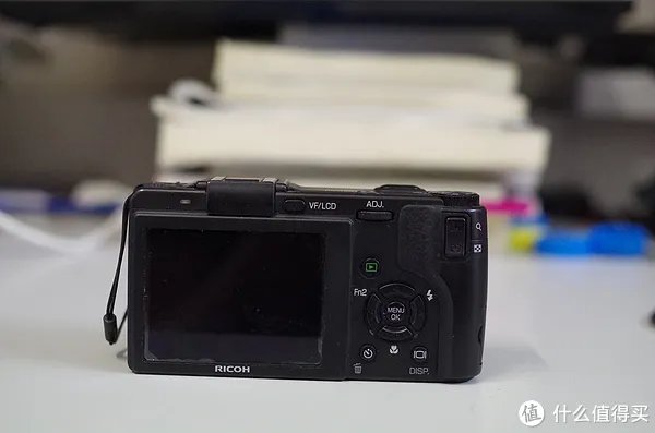 一个过时的备机:RICOH 理光 GX200