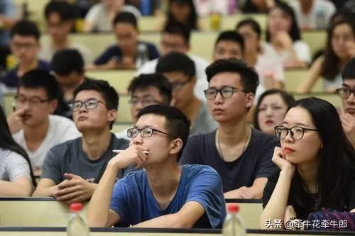 如何看待教育部坚决取消毕业前补考等一系列毕业新规？