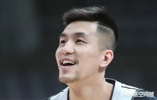 “辽粤大战”郭艾伦独得34分!球迷:留了胡子的郭艾伦就是外援!你怎么评价?