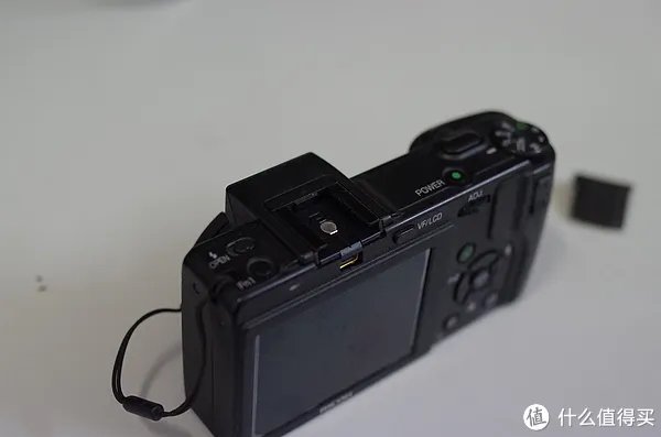 一个过时的备机:RICOH 理光 GX200