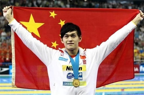羽生结弦当选年度MVP，他为滑冰付出了多少努力？